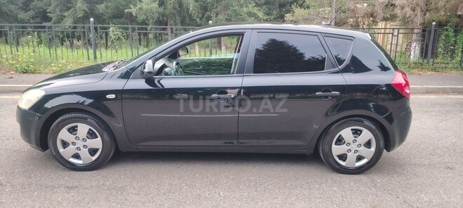 Kia Ceed-6
