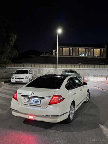 Nissan Teana-6