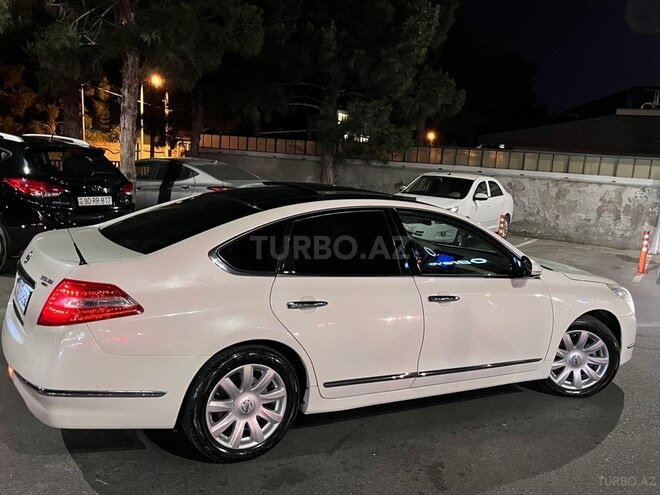 Nissan Teana-8