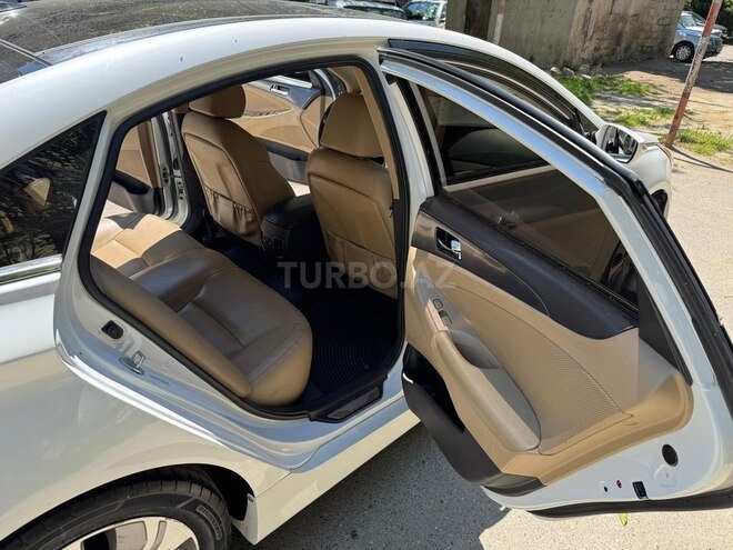 Hyundai Sonata-7