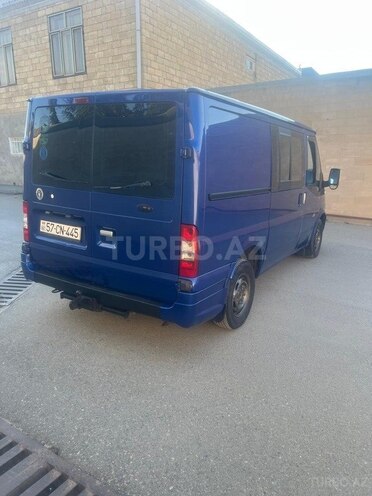 Ford Transit-8