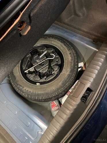 Chevrolet Cobalt-10
