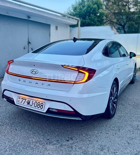 Hyundai Sonata-10