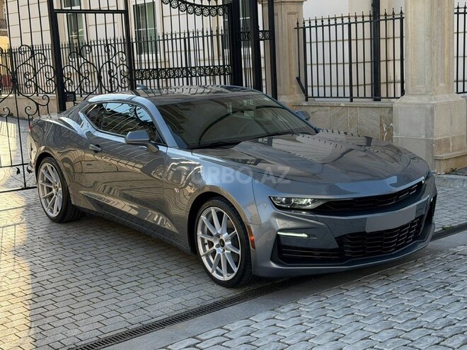 Chevrolet Camaro-13