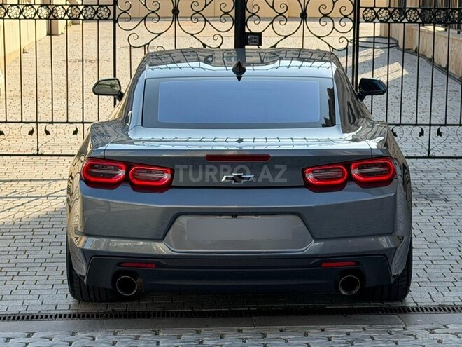Chevrolet Camaro-14