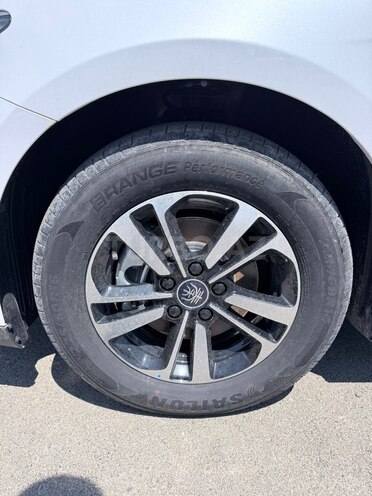 BYD Qin Plus-8