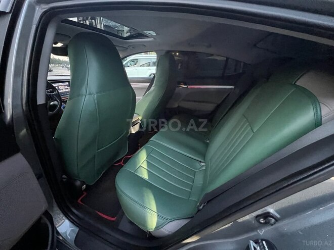 Hyundai Elantra-13