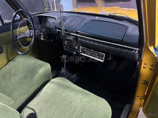 Moskvich 412-8