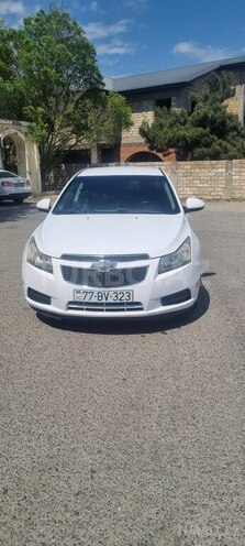 Chevrolet Cruze-1