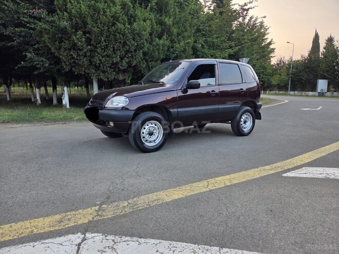 Chevrolet Niva-2