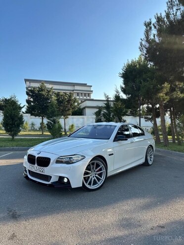 BMW 528-2