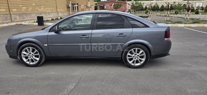 Opel Vectra-4