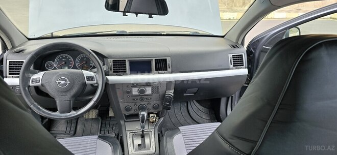 Opel Vectra-7