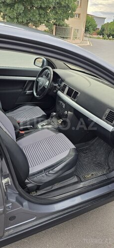 Opel Vectra-9