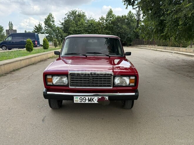 LADA (VAZ) 2107-1