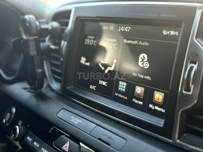 Kia Sportage-11