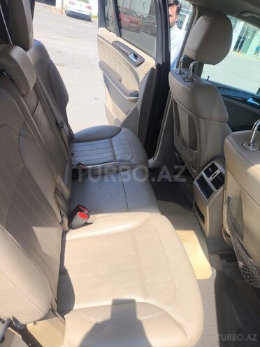 Mercedes GL 350 4MATIC-7