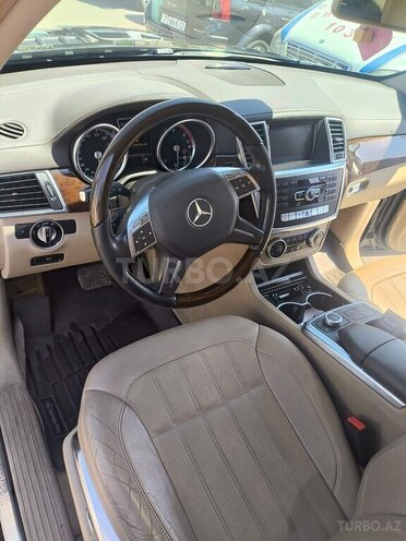 Mercedes GL 350 4MATIC-6