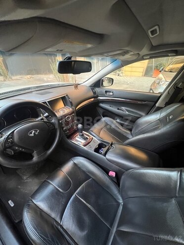 Infiniti G25-7