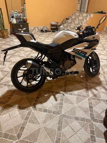 CFMOTO 300 SR-S-6