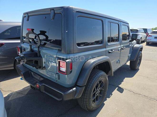 Jeep Wrangler-4