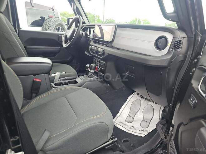 Jeep Wrangler-7