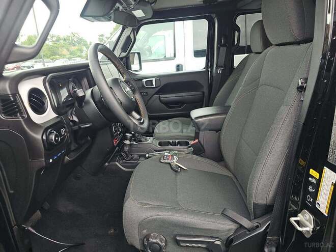 Jeep Wrangler-6
