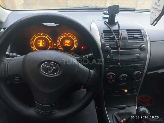 Toyota Corolla-9