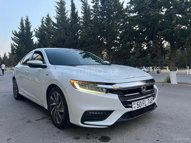 Honda Insight-3