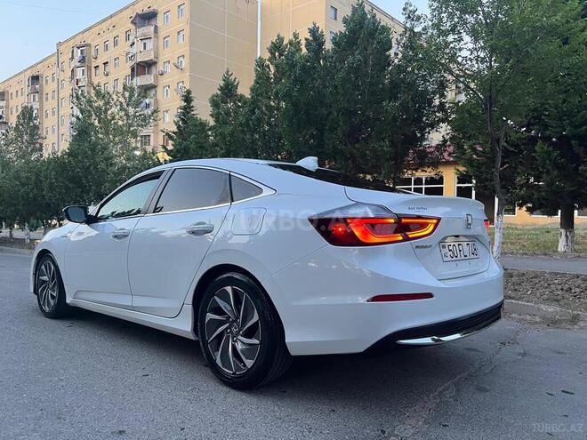Honda Insight-4