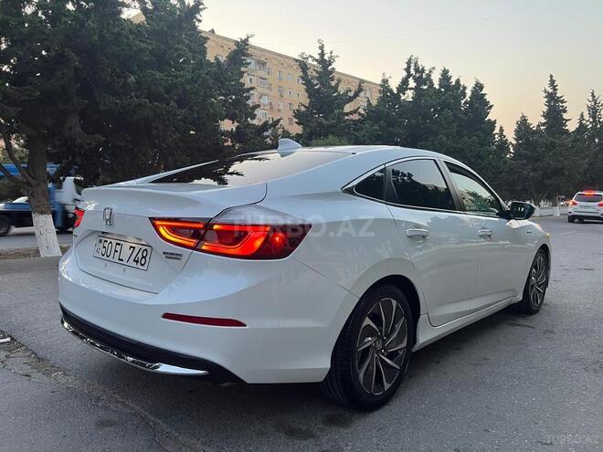 Honda Insight-5