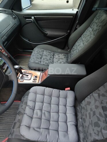 Mercedes C 240-16