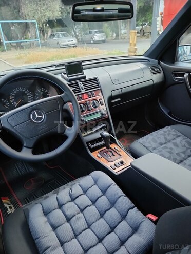 Mercedes C 240-14