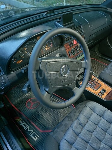 Mercedes C 240-12