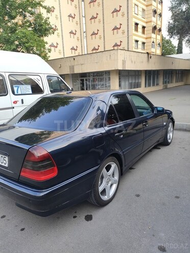 Mercedes C 240-2