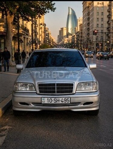 Mercedes C 220-1
