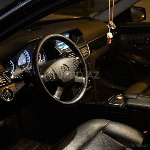 Mercedes E 350-6