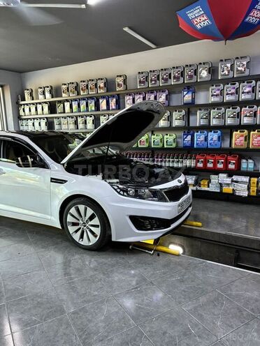 Kia Optima-10