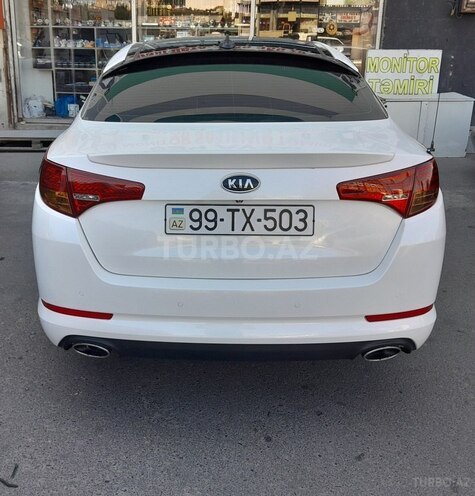 Kia Optima-2