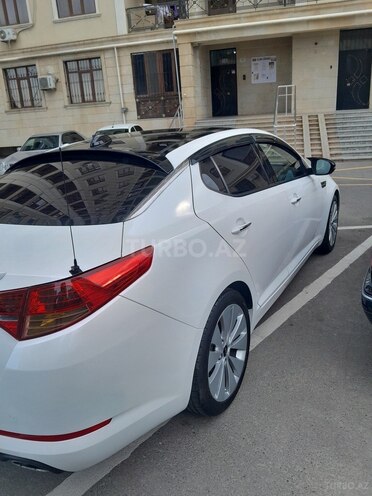 Kia Optima-3