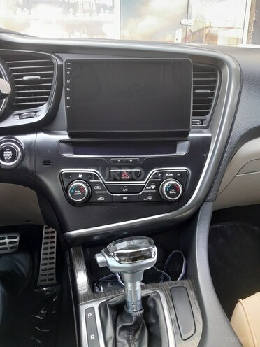 Kia Optima-16