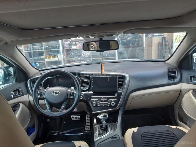 Kia Optima-19