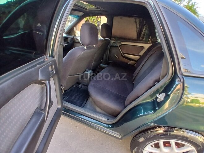 Opel Vectra-5