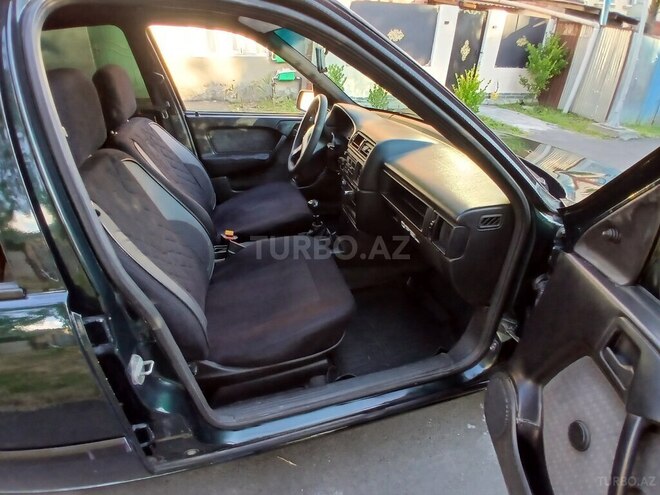 Opel Vectra-7
