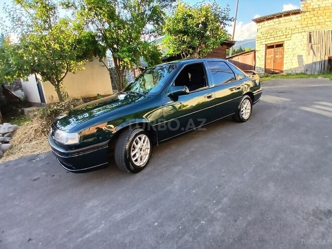 Opel Vectra-3