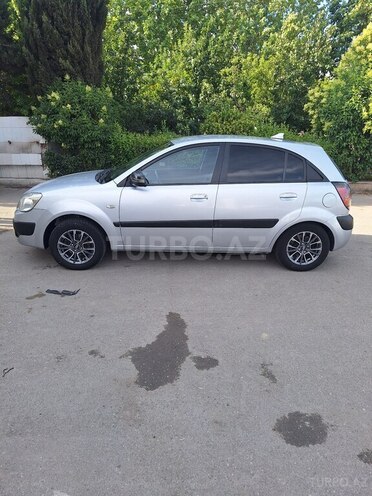 Kia Rio-6