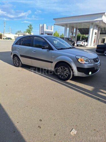 Kia Rio-7