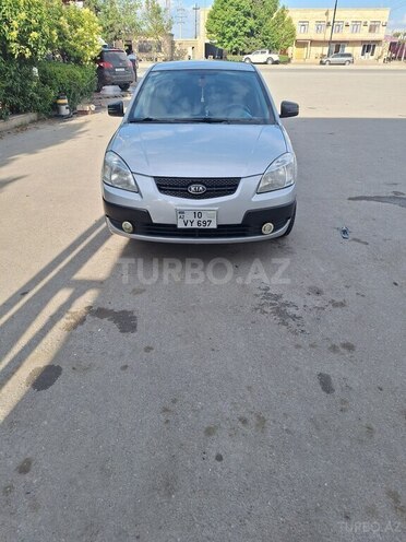 Kia Rio-16