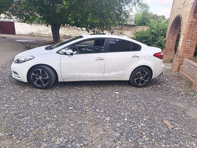 Kia Cerato-4