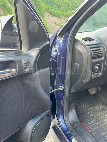 Opel Astra-6